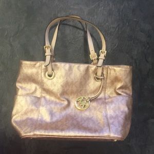 Michael Kors purse